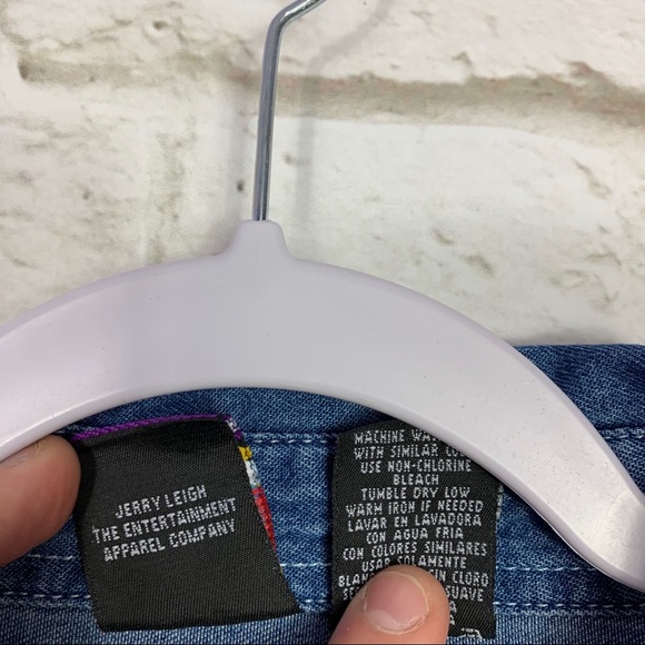 Mickey Unlimited Vintage 90s Cute Embroidered Top - Picture 8 of 8